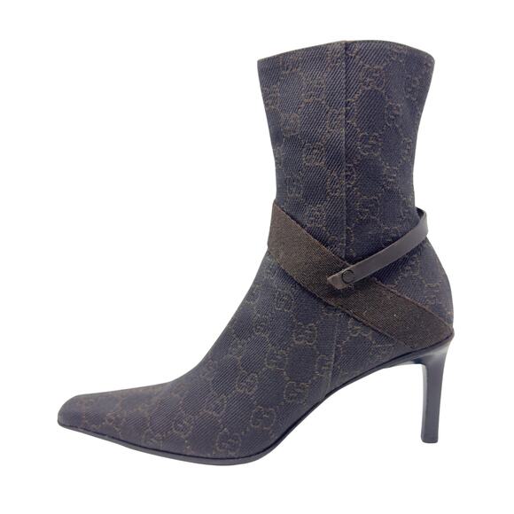 Gucci Boots GG Logo Monogram Supreme Chocolate Brown Leather Ankle Booties EU 37